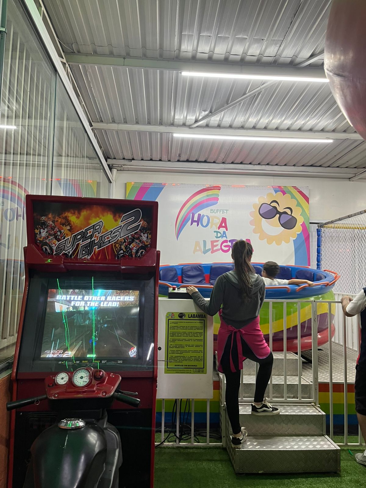 Buffet Hora da Alegria — ambiente e estrutura (1)